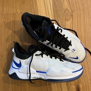 PG Paul George Nike PG5 size 8.5 Playstation White like new